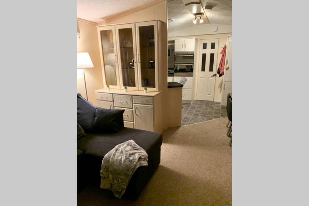 Modern Holiday Home #Skipsea Sands Static Hire Экстерьер фото